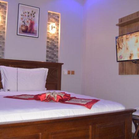 Zimbo Golden Vip Lodge Dar es Salaam Zewnętrze zdjęcie